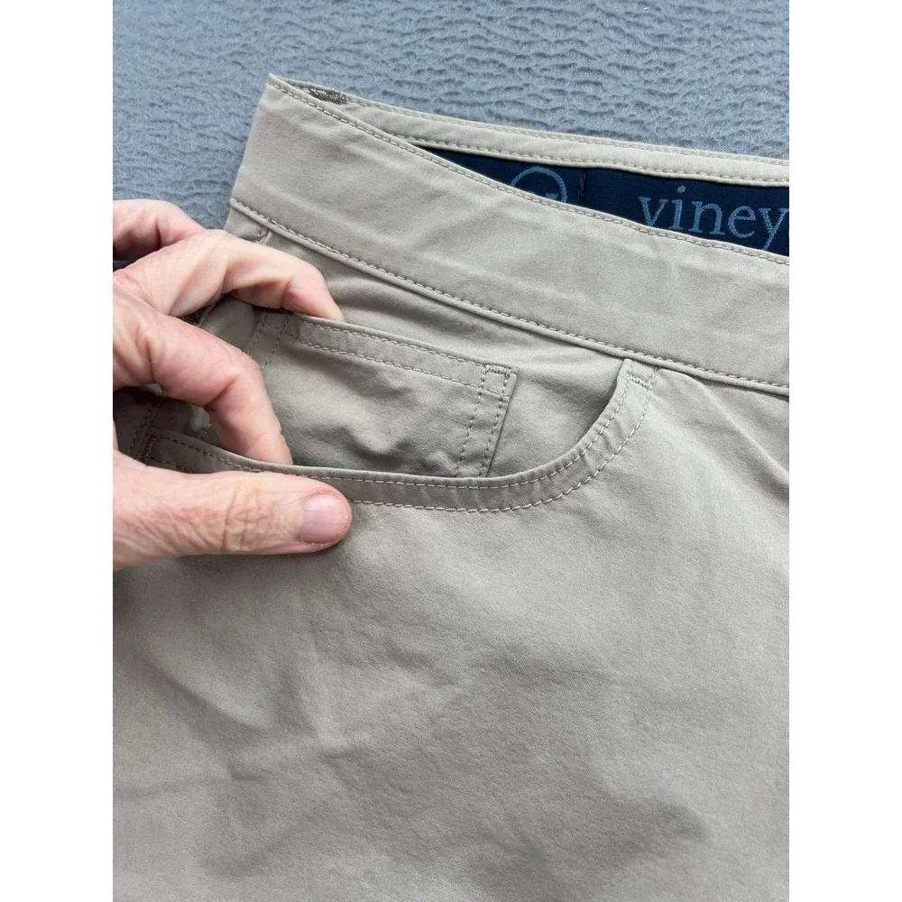 Vineyard Vines Mens On The Go Pants Mens 38x30 Khaki Tan Performance Chino